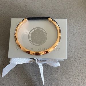 Rubber band HOLDER/ bracelet